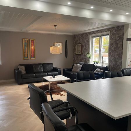 Apartment Uddevalla Bohuslaen Bubbelbad Buitenkant foto